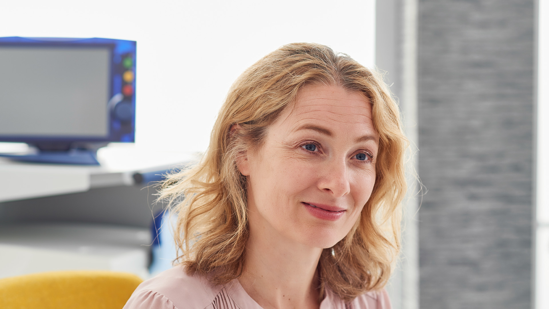 The effects of repetitive transcranial magnetic stimulation (rTMS) on smoking cessation